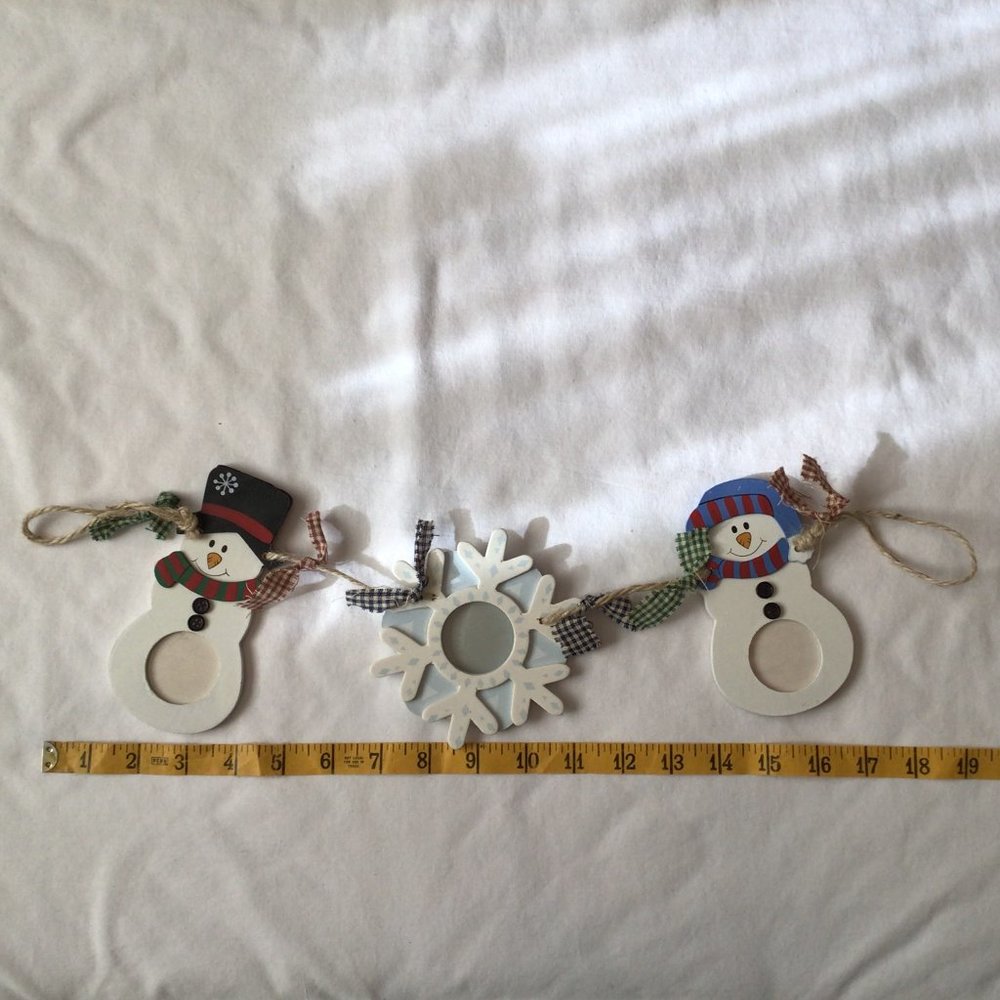 Snowman, Snowflake and Snowwoman photo frames decoration